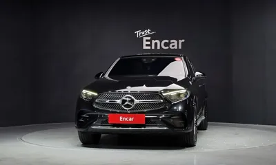 Mercedes-Benz GLC-Class 2024, 9788 км, за 57322.51 USD