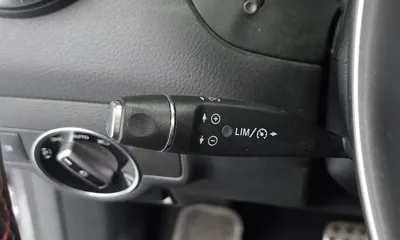 Mercedes-Benz CLA-Class 2018, 101300 км, за 8336.62 USD - фото 29