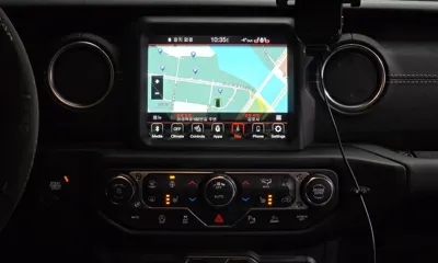 Jeep Wrangler 2021, 84512 км, за 24204.16 USD - фото 14
