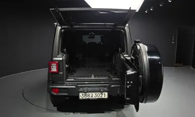 Jeep Wrangler 2021, 84512 км, за 24204.16 USD - фото 20