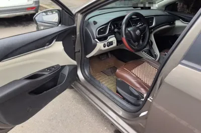 Buick GT 2016, 49600 км, за 6044 USD - фото 19