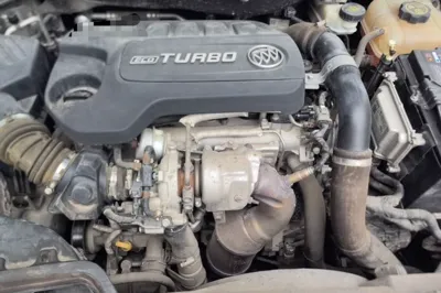 Buick GT 2016, 49600 км, за 6044 USD - фото 21
