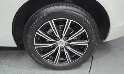 Volvo XC60 2021, 105662 км, за 18373.38 USD