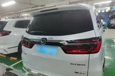 Honda Elysion 2024, 36200 км, за 30701 USD