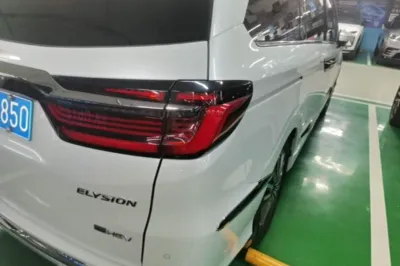 Honda Elysion 2024, 36200 км, за 30701 USD - фото 9