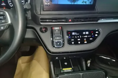 Honda Elysion 2024, 36200 км, за 30701 USD - фото 16