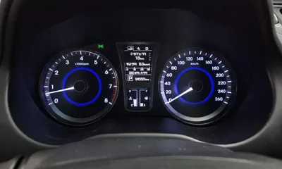 Hyundai Grandeur 2015, 94559 км, за 5880.41 USD - фото 8