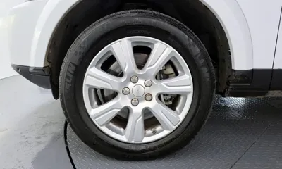 Land Rover Discovery 2015, 180351 км, за 9800.05 USD