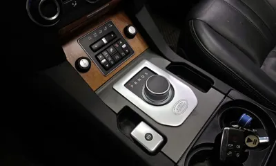 Land Rover Discovery 2015, 180351 км, за 9800.05 USD - фото 9