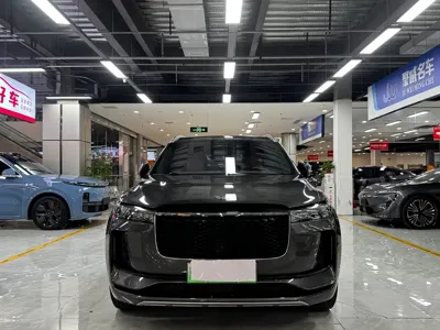 Li Auto Li ONE 2020, 71000 км, за 15156.63 USD