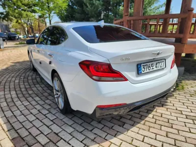 Genesis G70 2019, 165000 км, за 10174.61 USD