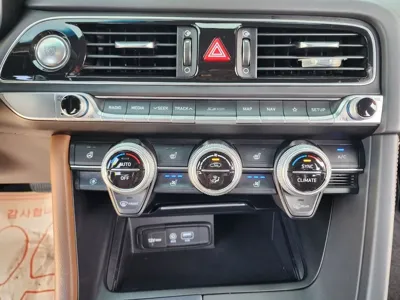 Genesis G70 2019, 165000 км, за 10174.61 USD - фото 13