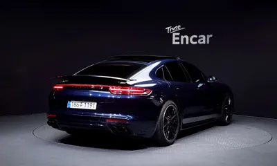 Porsche Panamera 2019, 79648 км, за 59523.82 USD