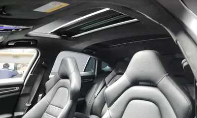 Porsche Panamera 2019, 79648 км, за 59523.82 USD - фото 18