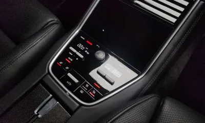 Porsche Panamera 2019, 79648 км, за 59523.82 USD - фото 19