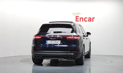 Porsche Cayenne 2023, 24219 км, за 63673.36 USD