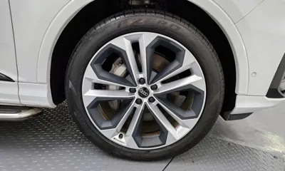 Audi Q7 2022, 26021 км, за 46688.7 USD