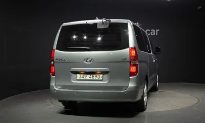 Hyundai Starex 2019, 145999 км, за 9124.33 USD
