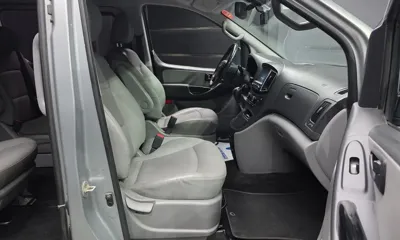 Hyundai Starex 2019, 145999 км, за 9124.33 USD - фото 11