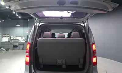 Hyundai Starex 2019, 145999 км, за 9124.33 USD - фото 20