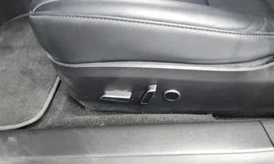 Tesla Model 3 2021, 108357 км, за 19037.56 USD - фото 31