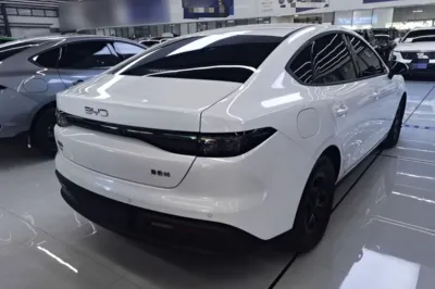 BYD Seal 05 DM-i 2025, 38300 км, за 11036 USD - фото 6