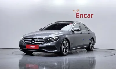 Mercedes-Benz E-Class · 2017 год