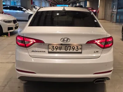 Hyundai Sonata 2017, 103535 км, за 4825.49 USD