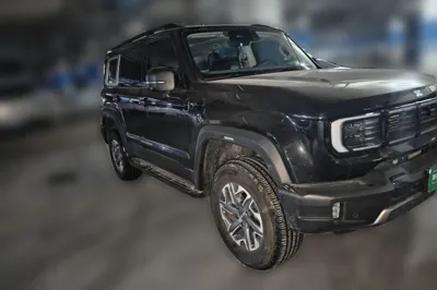 BAIC Off-Road BJ40 2024, 28900 км, за 20048 USD