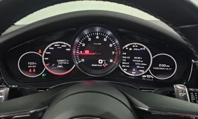 Porsche Panamera 2021, 105947 км, за 54304.59 USD - фото 8