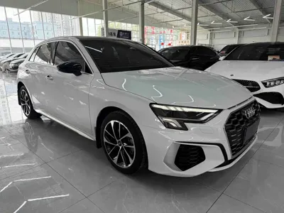Audi A3 2022, 36600 км, за 17215.68 USD