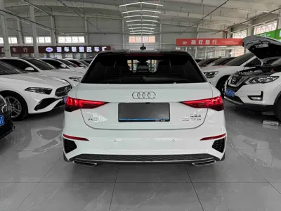 Audi A3 2022, 36600 км, за 17215.68 USD