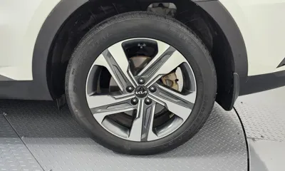 Kia Sorento 2023, 52251 км, за 22443.42 USD - фото 21