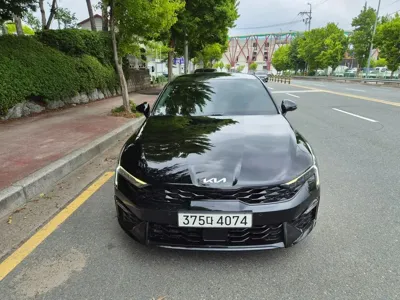 Kia K5 2025, 17545 км, за 20772.28 USD
