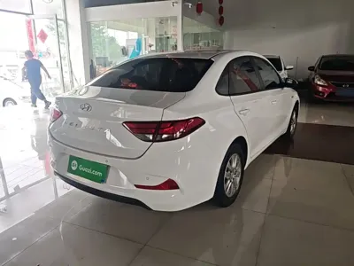 Hyundai Elantra 2019, 28500 км, за 5194.08 USD - фото 7