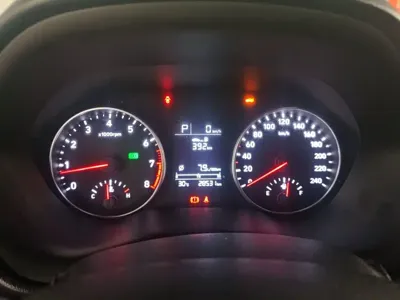 Hyundai Elantra 2019, 28500 км, за 5194.08 USD - фото 12