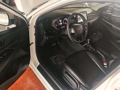 Hyundai Elantra 2019, 28500 км, за 5194.08 USD - фото 16