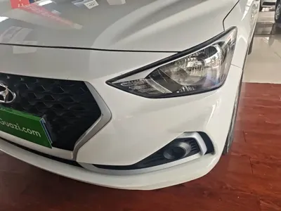 Hyundai Elantra 2019, 28500 км, за 5194.08 USD - фото 24