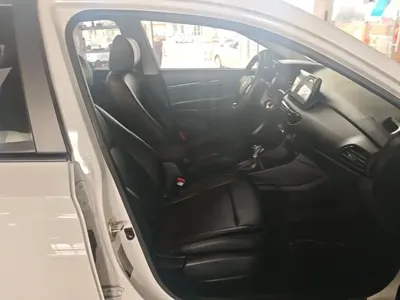 Hyundai Elantra 2019, 28500 км, за 5194.08 USD - фото 25