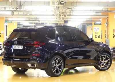 BMW X5 2026, 4700 км, за 86459.05 USD - фото 2