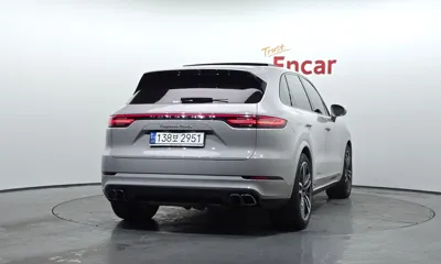 Porsche Cayenne 2022, 52124 км, за 70366.69 USD