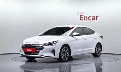 Hyundai Avante · 2020 год