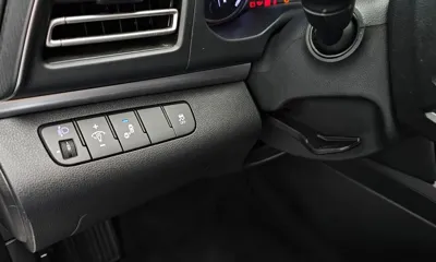 Hyundai Avante 2020, 97325 км, за 6825.71 USD - фото 19