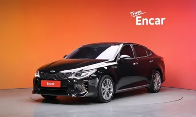 Kia K5 · 2018 год