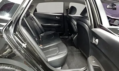 Kia K5 2018, 43807 км, за 9051.87 USD - фото 12