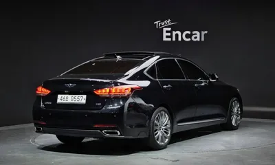 Hyundai Genesis 2016, 124643 км, за 8993.04 USD