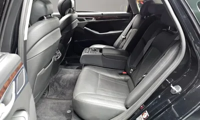 Hyundai Genesis 2016, 124643 км, за 8993.04 USD - фото 12