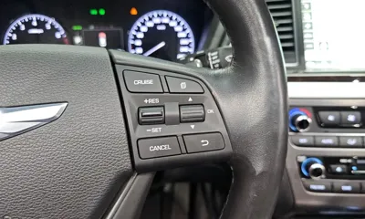 Hyundai Genesis 2016, 124643 км, за 8993.04 USD - фото 17