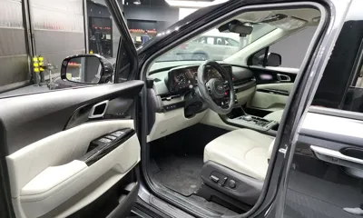 Kia Canival 2021, 67650 км, за 17839.44 USD - фото 10