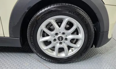 MINI Cooper 2019, 57295 км, за 8205.33 USD